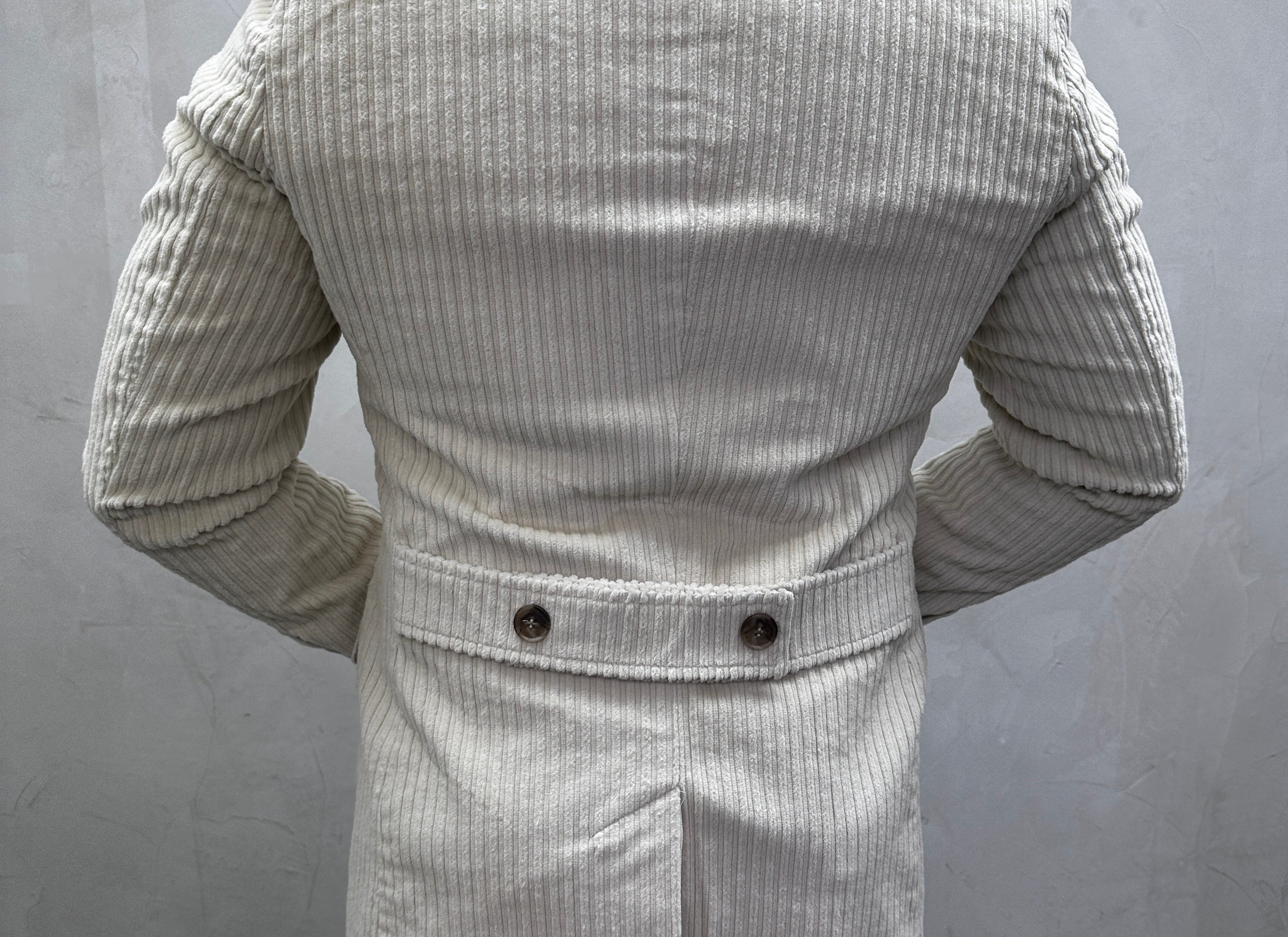 UG HERREN CORD MANTEL LANG